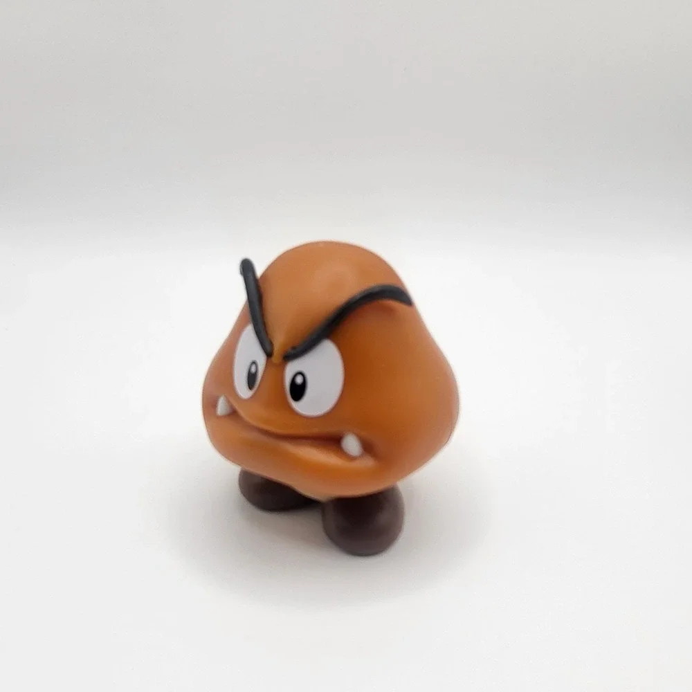Super Mario Goomba Figure 1.5